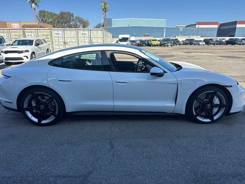 Used 2020 Porsche Taycan 4S AWD/4WD image 4