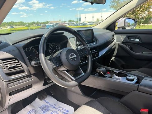 Used 2024 Nissan Rogue SV AWD/4WD image 51