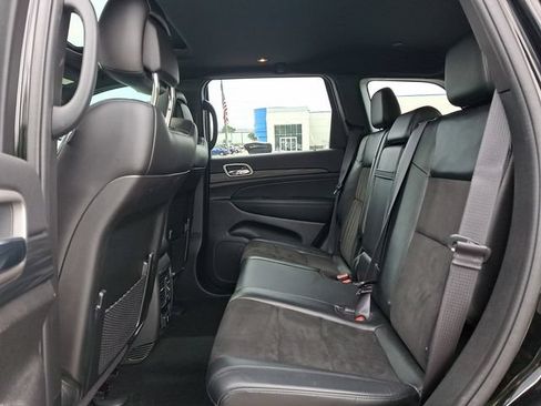Used 2021 Jeep Grand Cherokee Laredo X AWD/4WD image 13