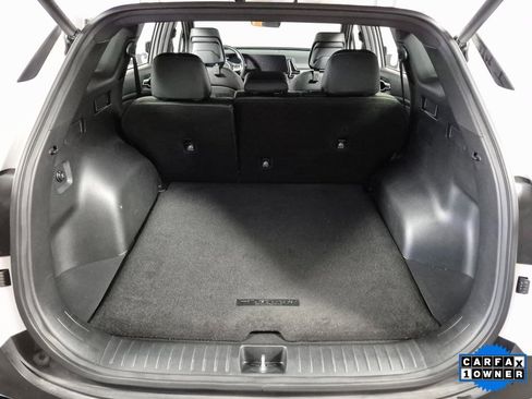 Used 2025 Kia Sportage X-Line w/ Premium Package image 26