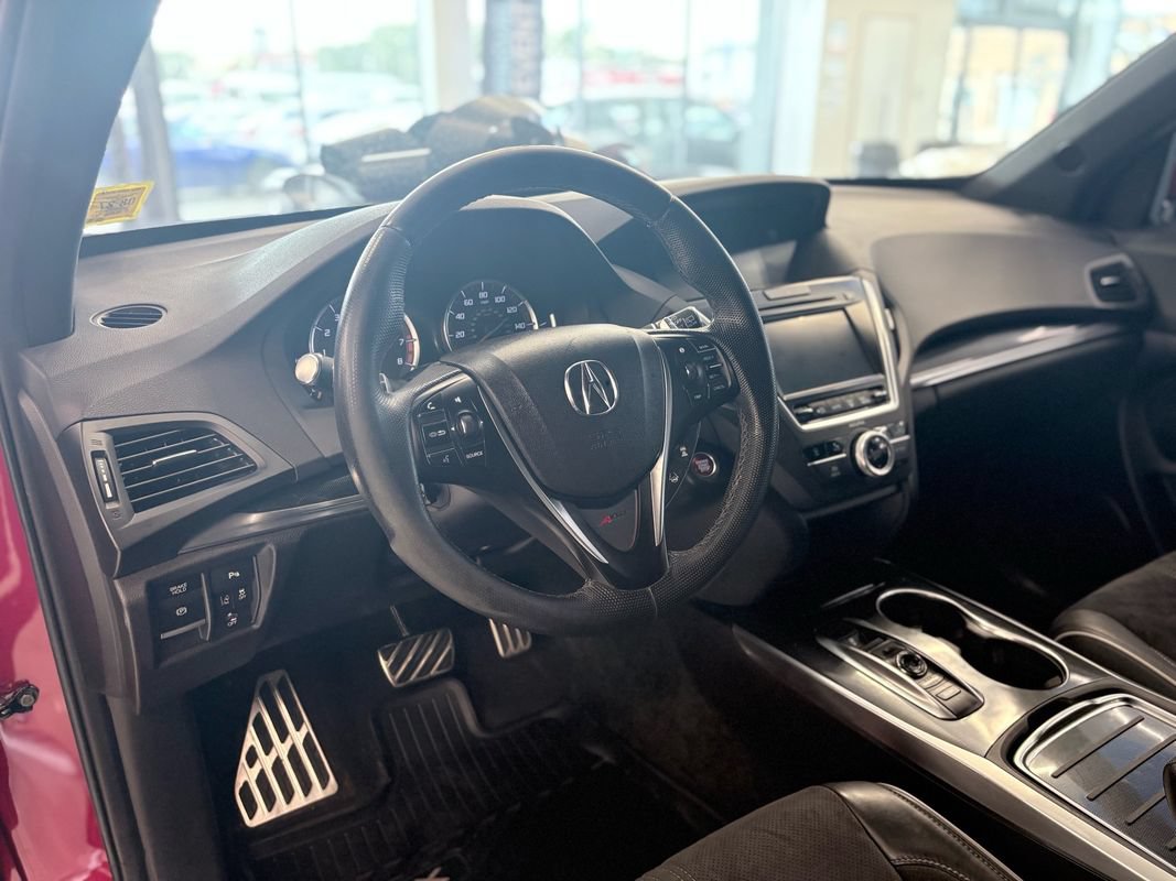 Used 2019 Acura MDX w/ Technology Package AWD/4WD image 16