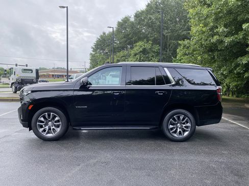 Used 2024 Chevrolet Tahoe LT w/ Luxury Package AWD/4WD image 6
