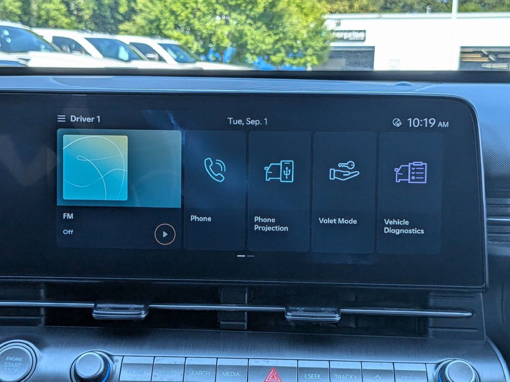 Used 2024 Hyundai Kona SEL AWD/4WD image 17