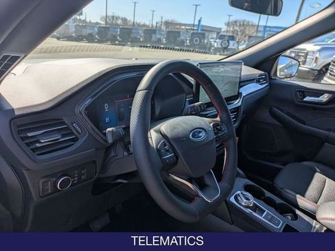 New 2025 Ford Escape ST-Line w/ Tech Pack #1 AWD/4WD image 8