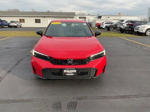 Used 2025 Honda Civic Sport image 2