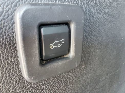 Used 2008 Ford Expedition EL Eddie Bauer image 32