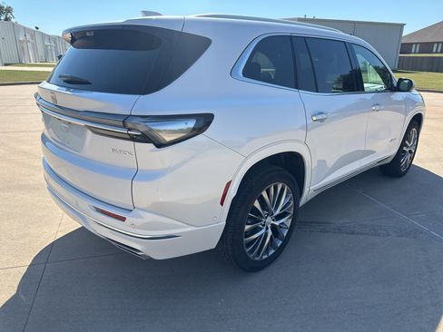 Certified 2025 Buick Enclave Avenir w/ Super Cruise Package image 5