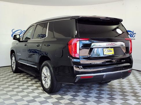 Used 2021 GMC Yukon SLT w/ SLT Luxury Plus Package AWD/4WD image 2