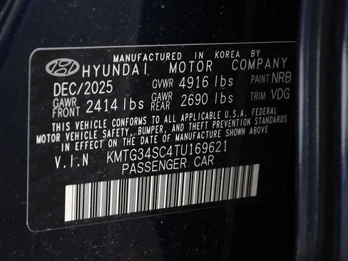 New 2026 Genesis G70 2.5T Prestige AWD/4WD image 13