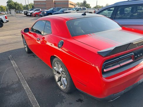 Used 2016 Dodge Challenger R/T Plus RWD image 8