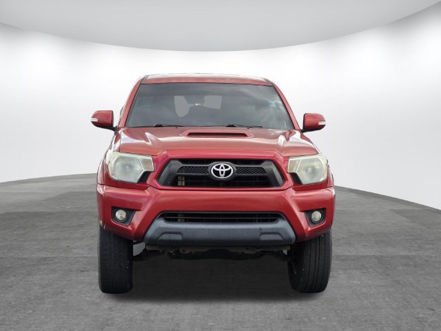 Used 2014 Toyota Tacoma PreRunner w/ TRD Sport Package RWD image 2