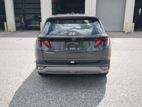 New 2026 Hyundai Tucson SE image 6