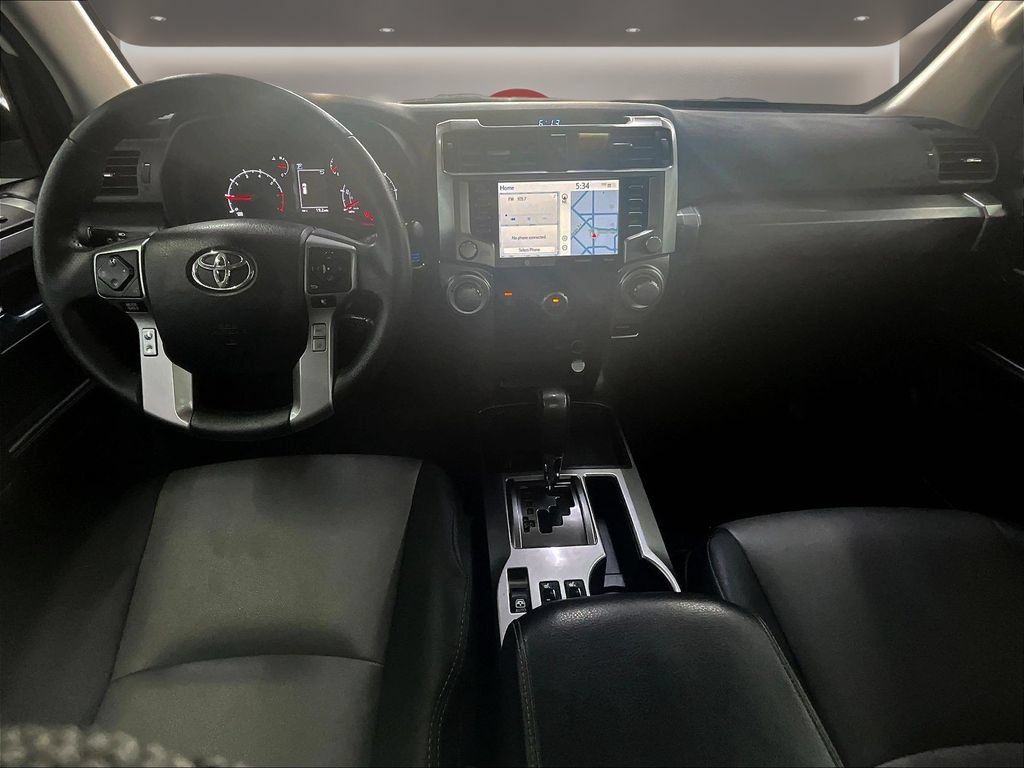 Used 2021 Toyota 4Runner SR5 Premium w/ Moonroof Package RWD image 9