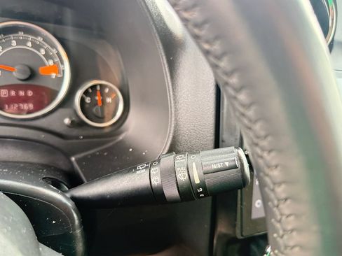 Used 2014 Jeep Patriot Limited FWD image 32