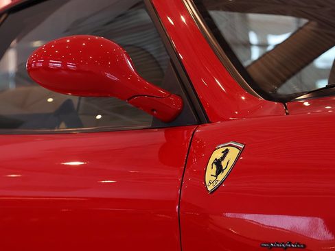 Used 2000 Ferrari 550 Maranello Coupe RWD image 11