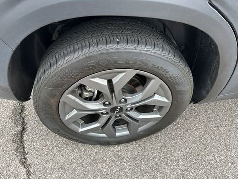 Used 2024 Kia Seltos LX image 8