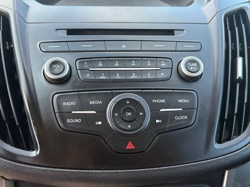 Used 2017 Ford Escape S FWD image 22