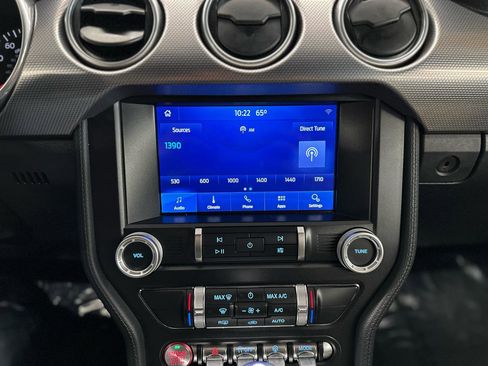 Used 2019 Ford Mustang Convertible w/ Equipment Group 101A image 16