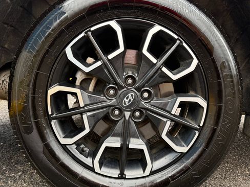 Used 2024 Hyundai Santa Cruz SE image 26