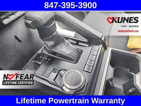 Used 2024 Toyota Tacoma SR5 AWD/4WD image 28