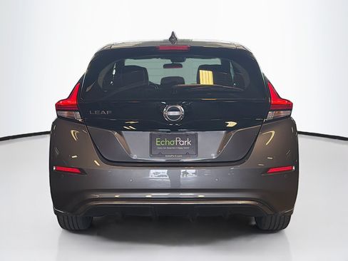 Used 2025 Nissan Leaf S FWD image 7