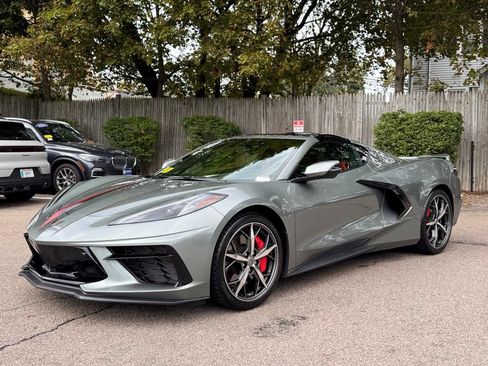 Used 2023 Chevrolet Corvette Stingray Premium Cpe w/ Z51 Performance Package RWD image 2