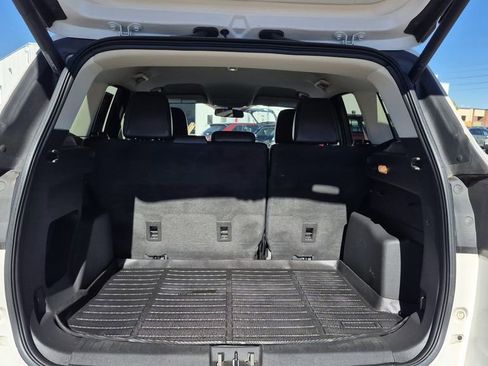 Used 2018 Ford Escape SEL image 15