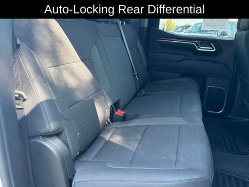 Certified 2026 Chevrolet Silverado 1500 LT w/ Z71 Off-Road Package AWD/4WD image 24