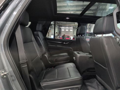 Used 2022 GMC Yukon Denali image 14