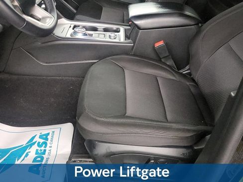 Used 2023 Ford Explorer XLT AWD/4WD image 3