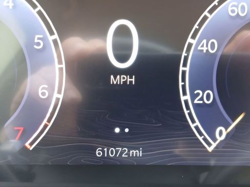 Used 2021 Jeep Grand Cherokee L Limited AWD/4WD image 13