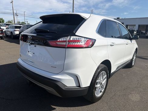 Used 2024 Ford Edge SEL w/ Convenience Package AWD/4WD image 5