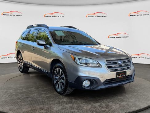 Used 2015 Subaru Outback 2.5i Limited AWD/4WD image 5