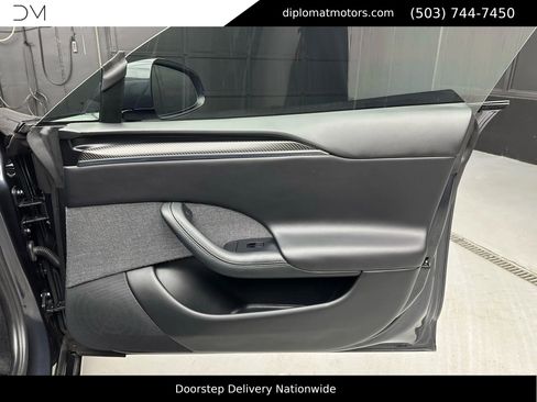 Used 2024 Tesla Model S Plaid image 25