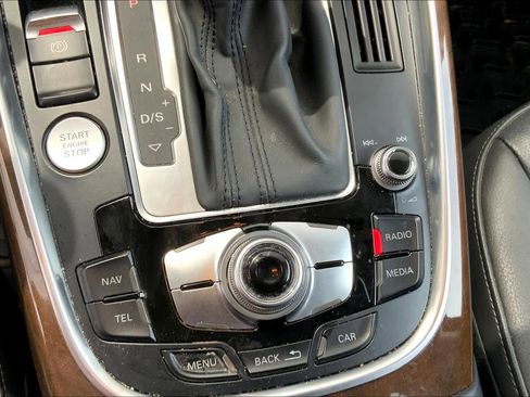 Used 2015 Audi Q5 3.0T Premium Plus w/ Technology Package image 31