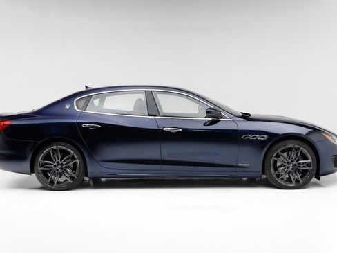 Used 2020 Maserati Quattroporte S GranSport image 19