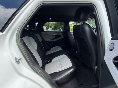 Used 2023 Land Rover Range Rover Evoque R-Dynamic SE AWD/4WD image 16