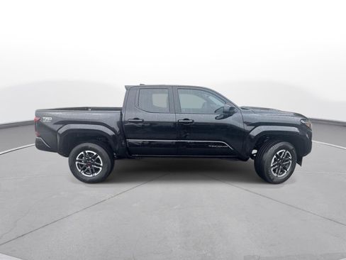 Used 2026 Toyota Tacoma TRD Sport RWD image 5