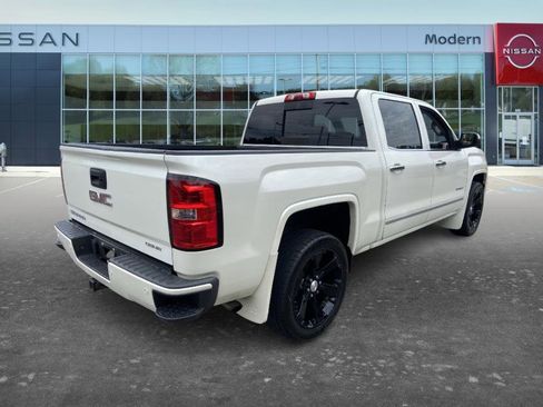 Used 2015 GMC Sierra 1500 Denali w/ Driver Alert Package AWD/4WD image 5