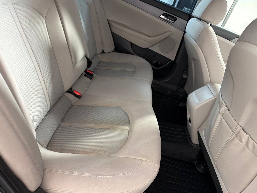 Used 2018 Hyundai Sonata SE FWD image 20