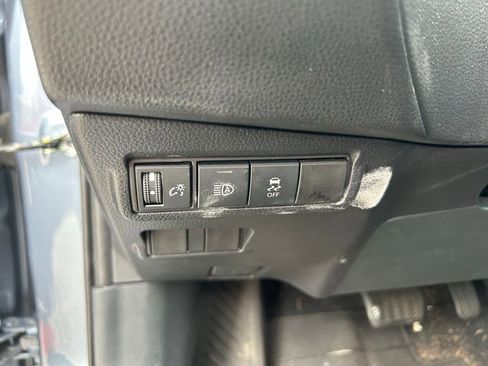 Certified 2026 Toyota Corolla Cross LE FWD image 18