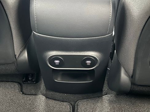 New 2026 Hyundai Ioniq 5 SE image 17