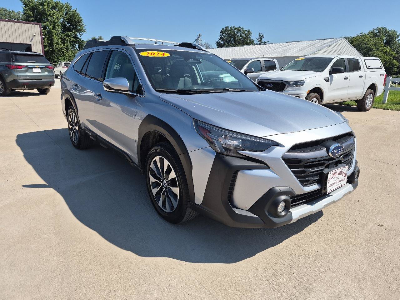 Used 2024 Subaru Outback Touring XT AWD/4WD image 4