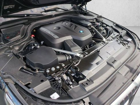 Used 2025 BMW 530i w/ M Sport Package RWD image 24