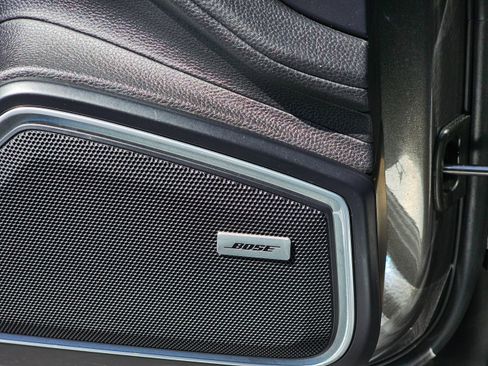 Used 2018 Porsche Panamera image 38