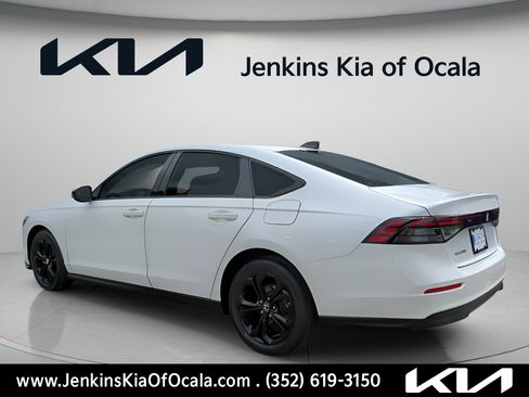 Used 2025 Honda Accord SE image 5