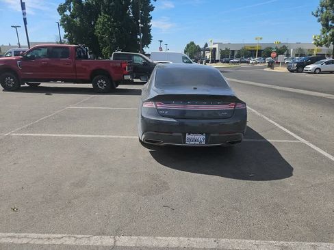 Used 2019 Lincoln MKZ Reserve FWD image 6