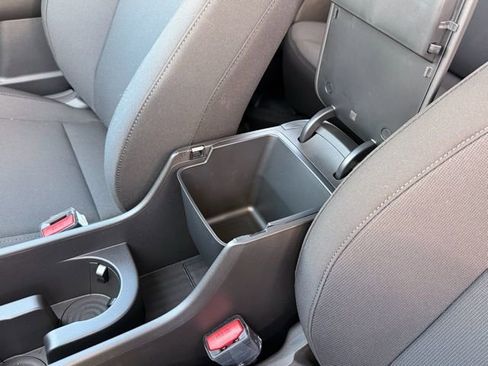 New 2026 Hyundai Kona SE image 20