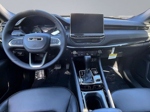 New 2026 Jeep Compass Latitude AWD/4WD image 6
