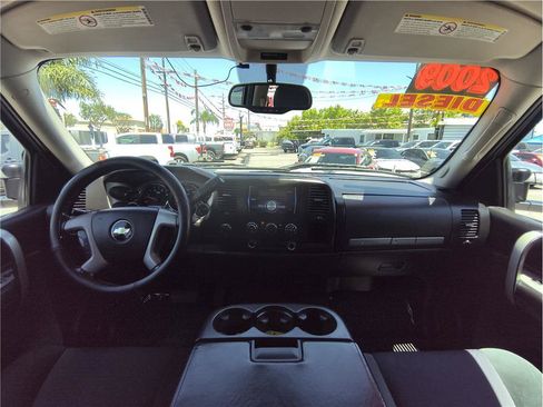 Used 2009 Chevrolet Silverado 2500 LT AWD/4WD image 6